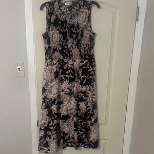 Calvin Klein Black and Cream Floral Midi Dress